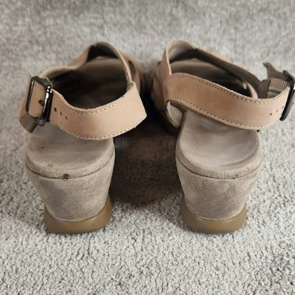 Munro Lola Stone Nubuck Slingback Wedge Walking Sandal Womens‎ 7.5 N